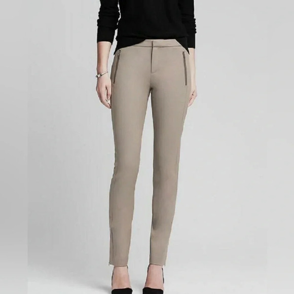 Banana Republic Khaki Addison Skinny Ankle Pants. Size 4. Excellent condition! - Picture 1 of 9